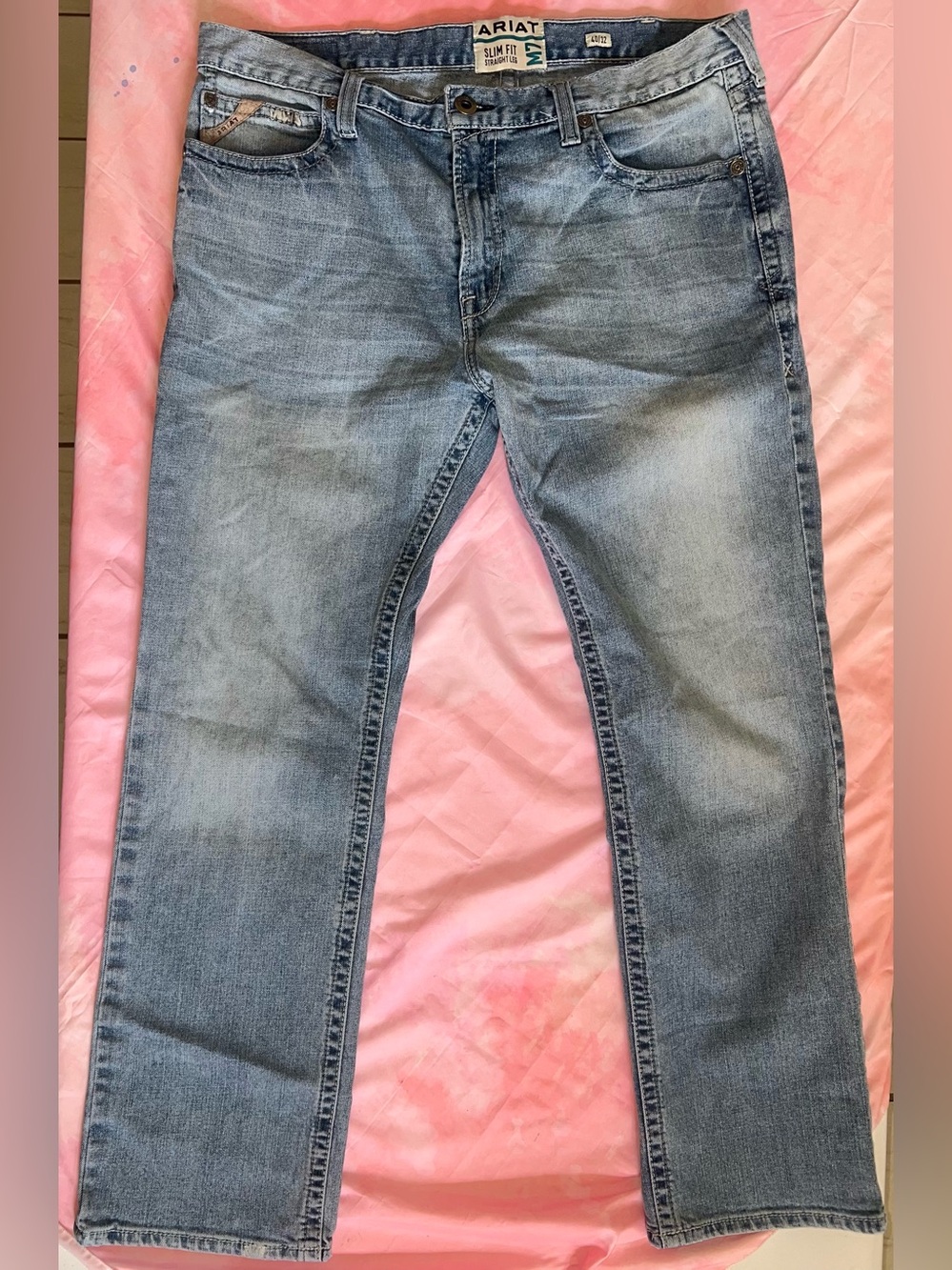 Ariat Men’s Light Wash Slim Fit Straight Leg Jeans 40/32
